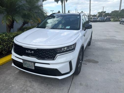 2023 Kia Sorento S