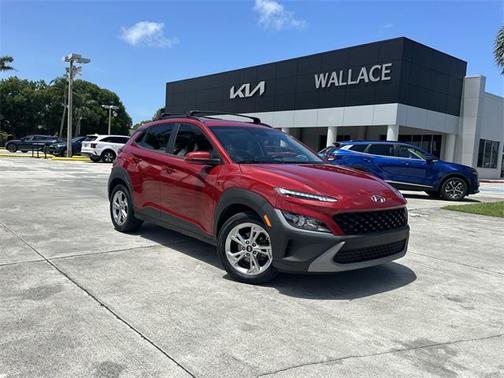 2022 Hyundai KONA SEL