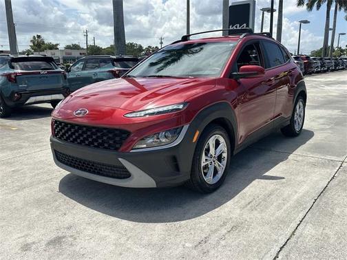 2022 Hyundai KONA SEL