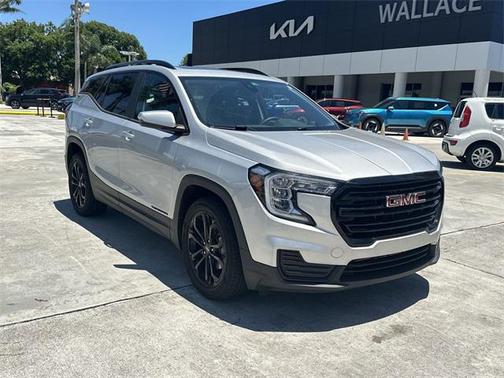 2022 GMC Terrain SLE