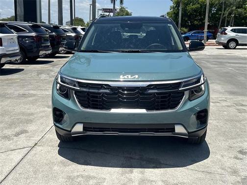 2025 Kia Seltos S