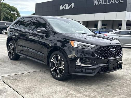 2022 Ford Edge ST