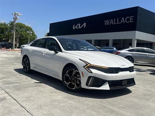 2025 Kia K5 GT-Line