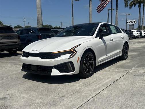 2025 Kia K5 GT-Line