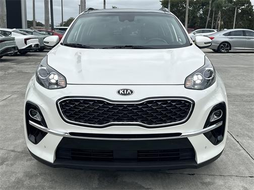 2022 Kia Sportage EX