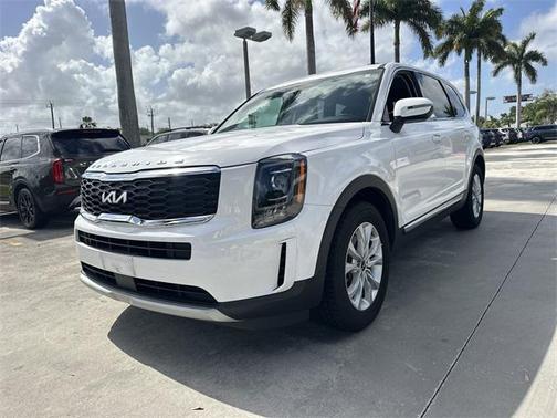 2022 Kia Telluride LX