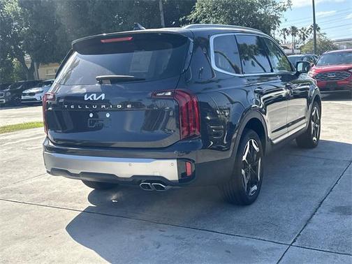 2025 Kia Telluride S