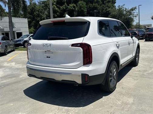 2025 Kia Telluride LX