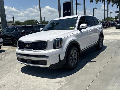 2025 Kia Telluride LX