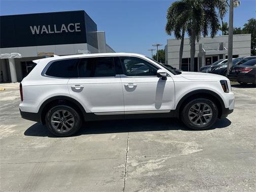 2025 Kia Telluride LX