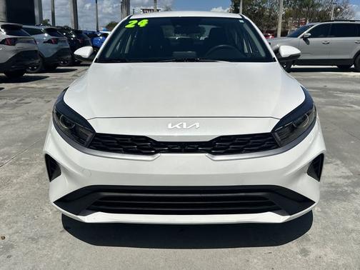 2024 Kia Forte LXS
