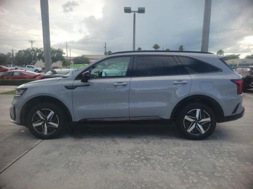 2023 Kia Sorento EX