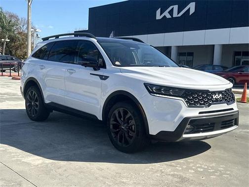 2022 Kia Sorento SX