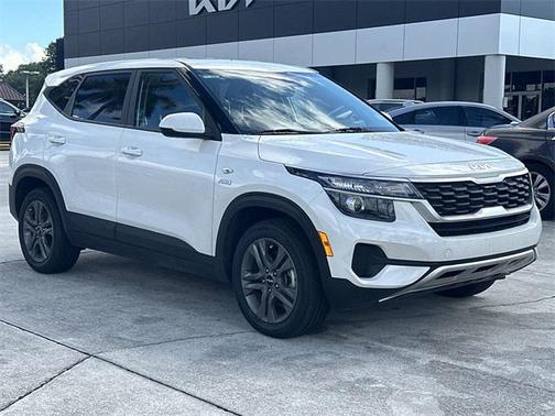 2023 Kia Seltos LX