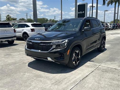 2025 Kia Seltos EX