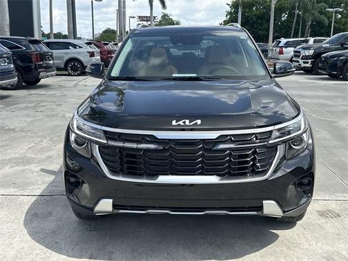 2025 Kia Seltos EX