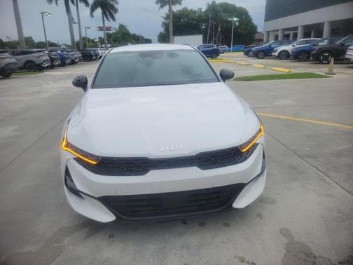 2023 Kia K5 GT-Line