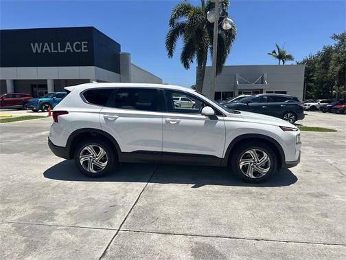 2023 Hyundai SANTA FE SE