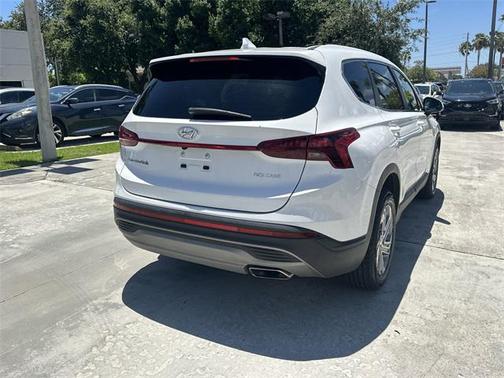 2023 Hyundai SANTA FE SE