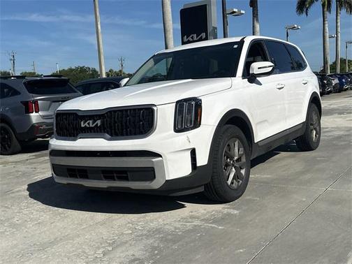 2024 Kia Telluride LX