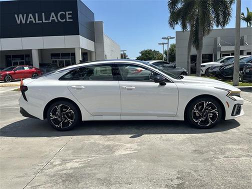 2025 Kia K5 GT-Line