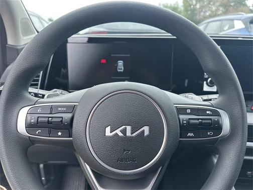 2025 Kia Sportage Hybrid LX