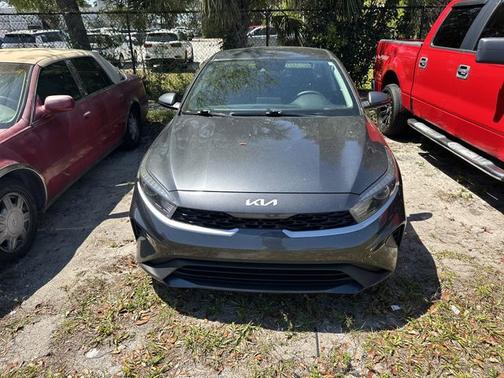 Gravity Gray 2024 Kia Forte LXS