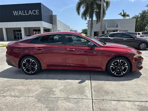 2022 Kia K5 GT-Line