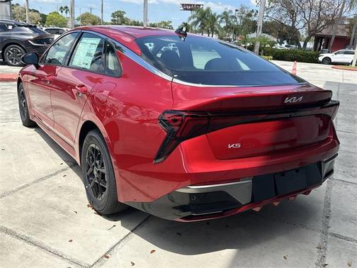2025 Kia K5 LXS