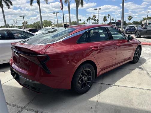 2025 Kia K5 LXS