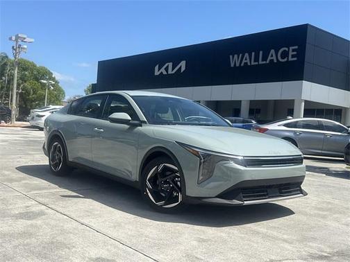 2025 Kia K4 EX
