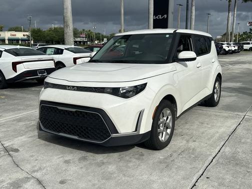 2024 Kia Soul LX