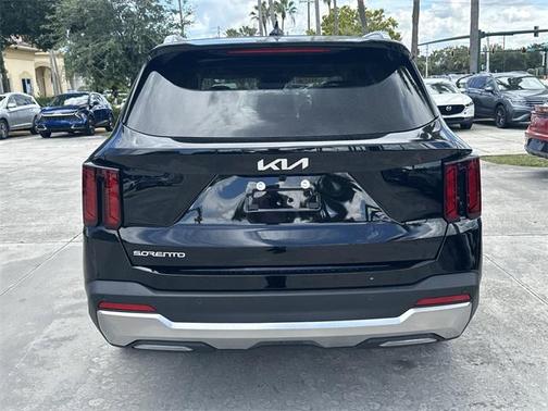 2025 Kia Sorento S