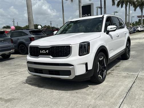 2025 Kia Telluride EX