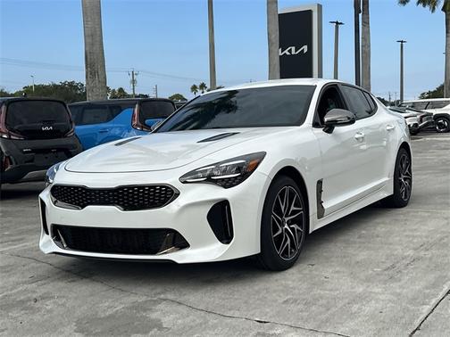 2023 Kia Stinger GT-Line