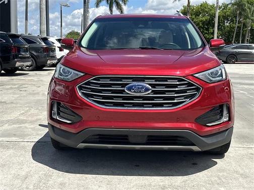 2020 Ford Edge Titanium
