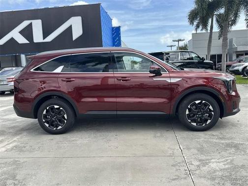 2025 Kia Sorento S
