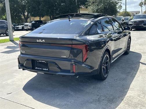 2025 Kia K4 GT-Line