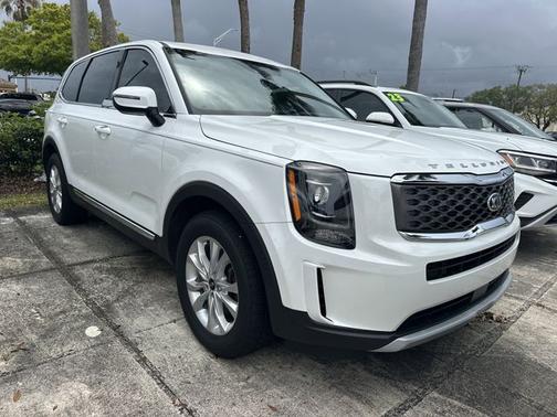 Snow White Pearl 2021 Kia Telluride LX