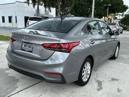 2021 Hyundai Accent SEL