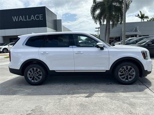 2025 Kia Telluride LX