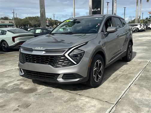 2024 Kia Sportage LX