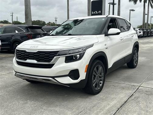 2023 Kia Seltos LX