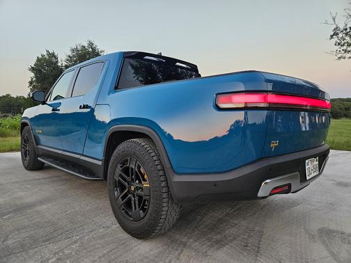 2022 Rivian R1T Adventure Package