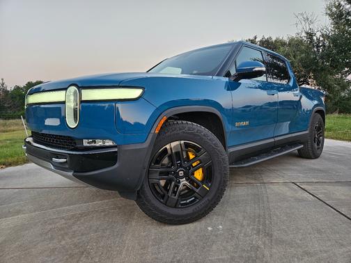 2022 Rivian R1T Adventure Package