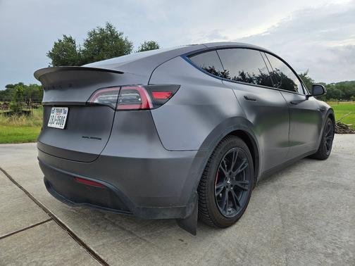 2020 Tesla Model Y Performance
