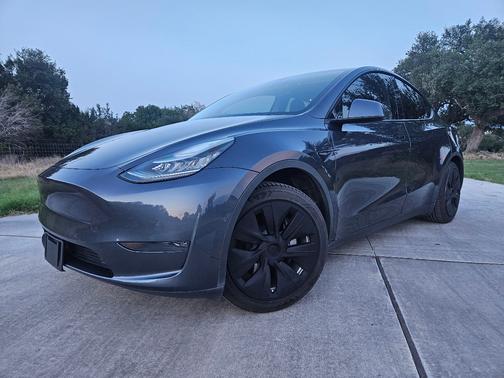 2020 Tesla Model Y Long Range