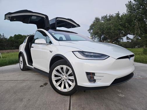 2021 Tesla Model X Long Range Plus