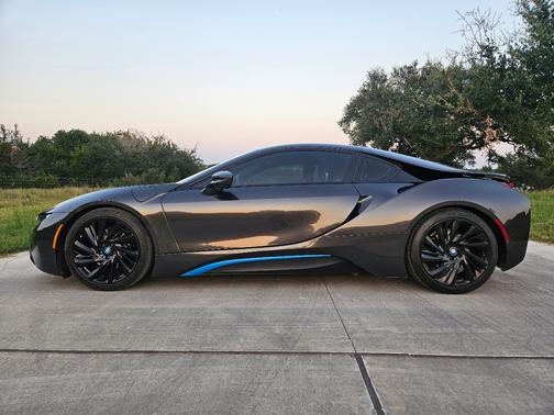 2016 BMW i8 Base