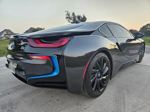 2016 BMW i8 Base